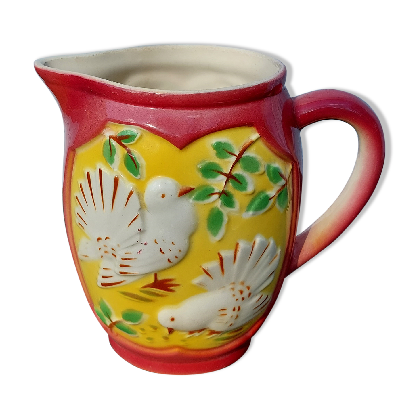 Pitcher saint clement dove