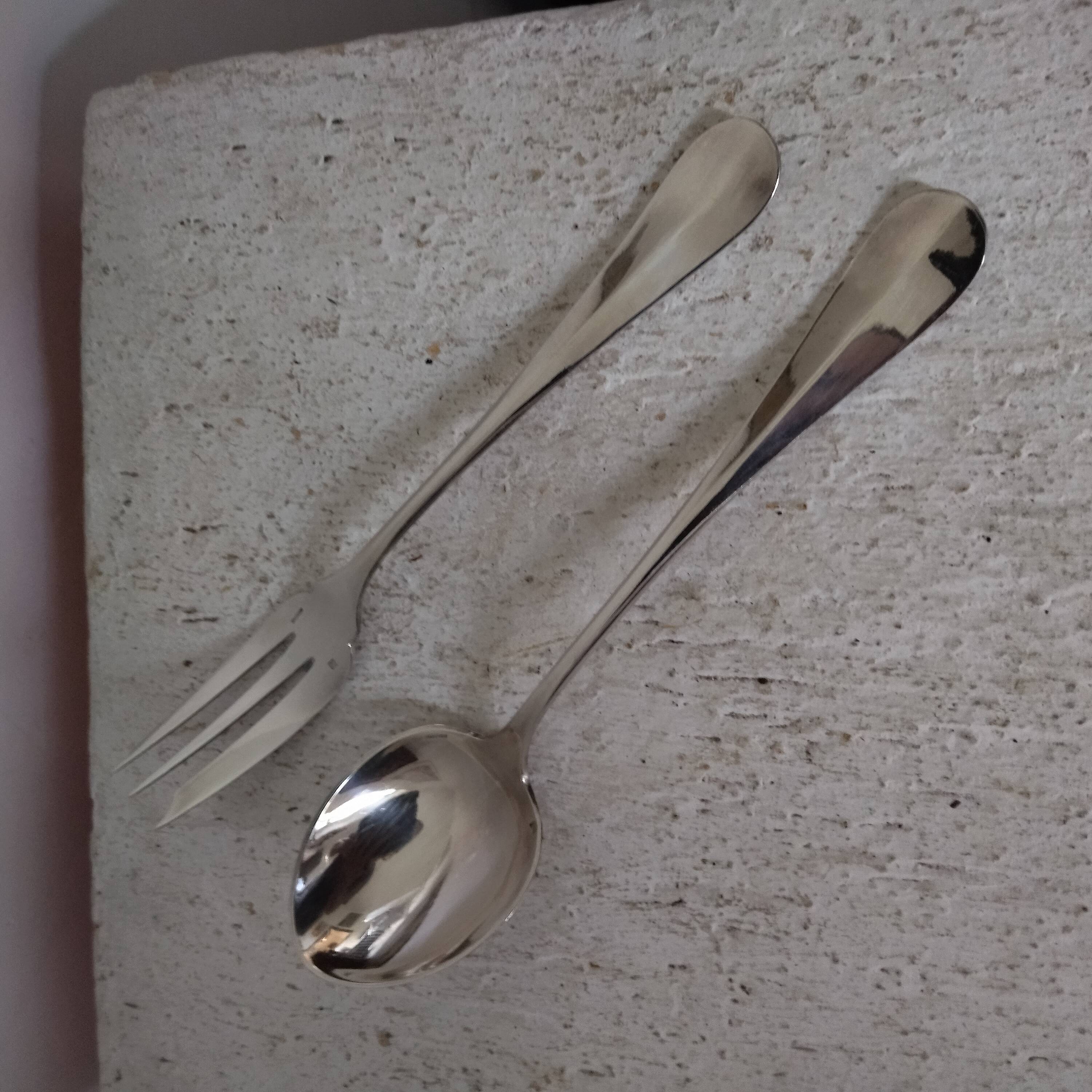 Couverts de service métal argent Christofle