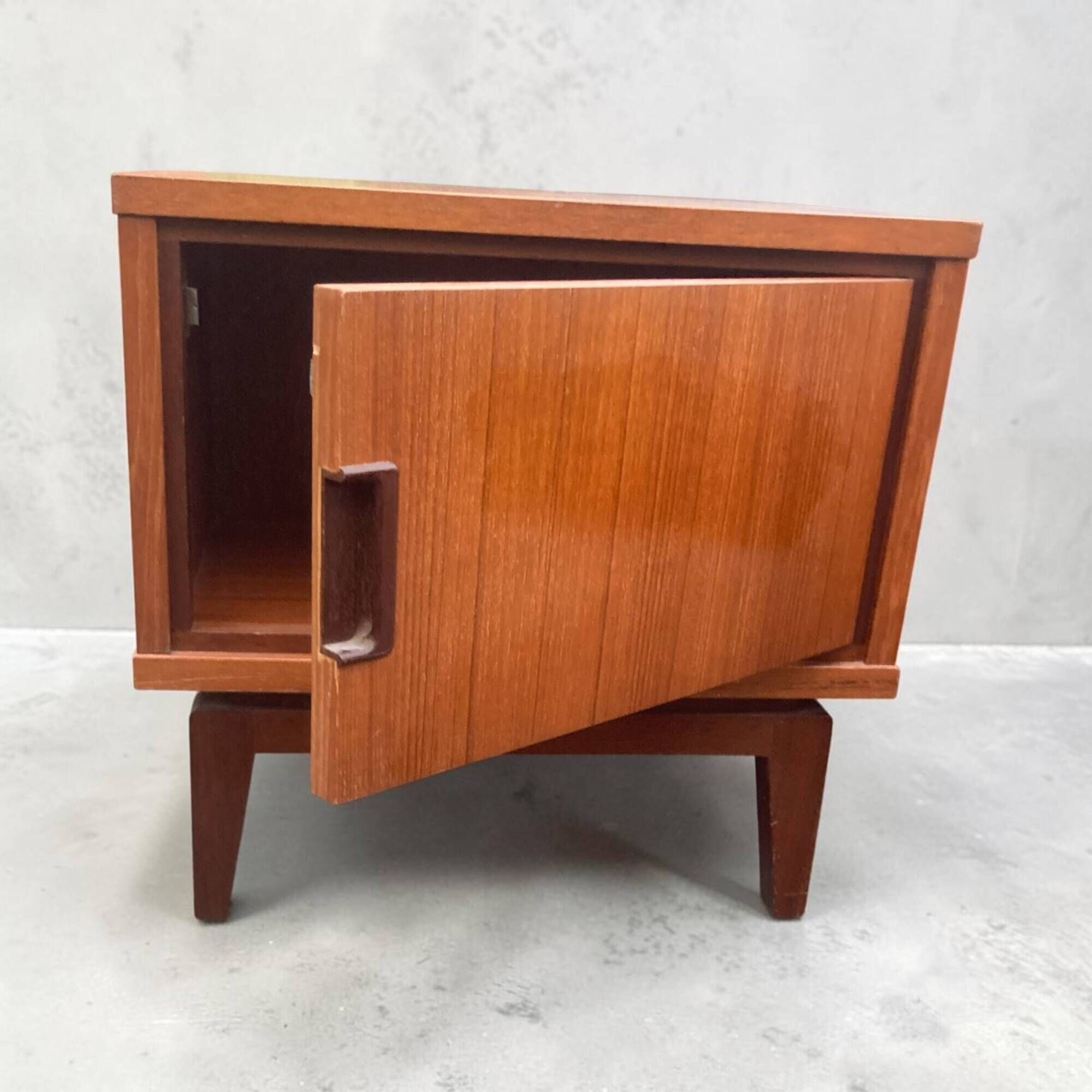 Mid-Century bedside table in Scandinavian teak style