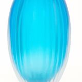 Vase en verre turquoise ancien