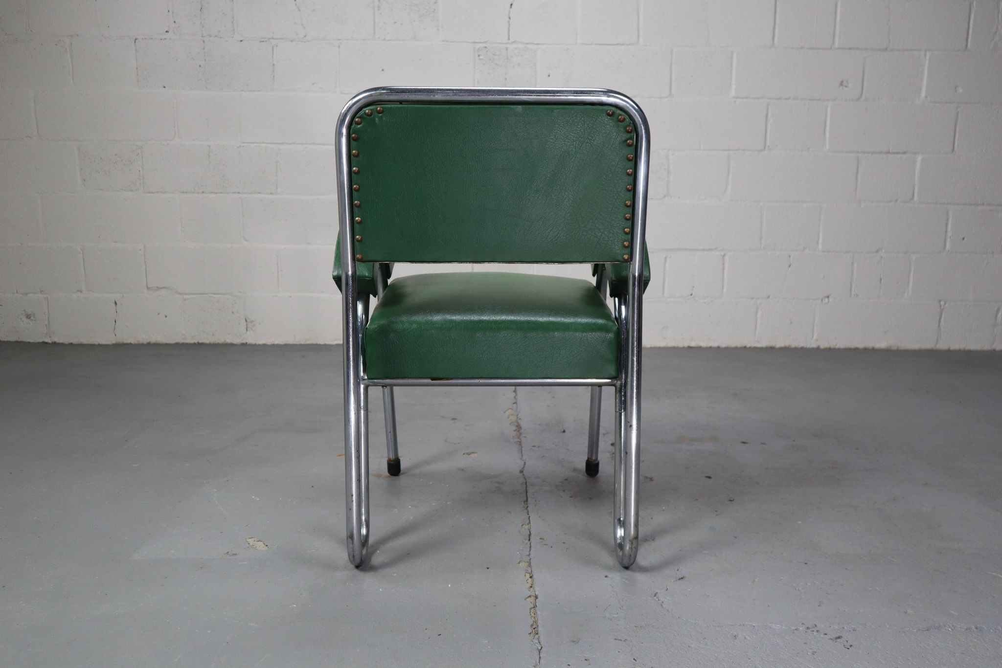 Bauhaus tubular cantilever chair, 1930's