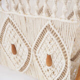 Macramé magazine holder