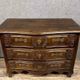 Curved and carved Lyonnaise chest of drawers from the Louis XV period in solid walnut