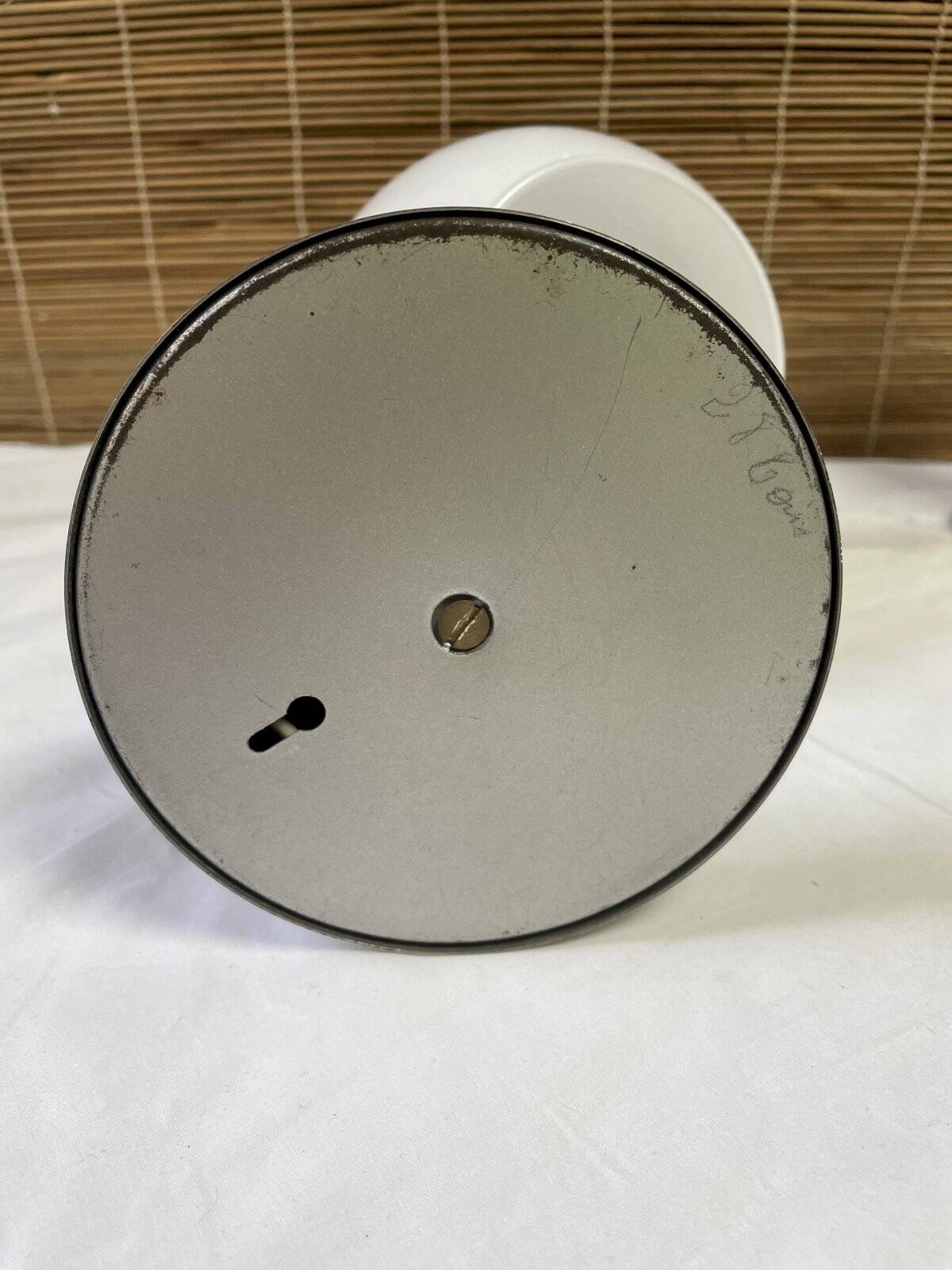 Lampe globe vintage métal chromé et opaline, à poser ou à fixer au mur