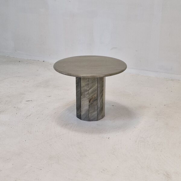Round italian marble coffee or side table, 1980's