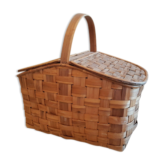 Old picnic basket wicker bamboo braided double opening