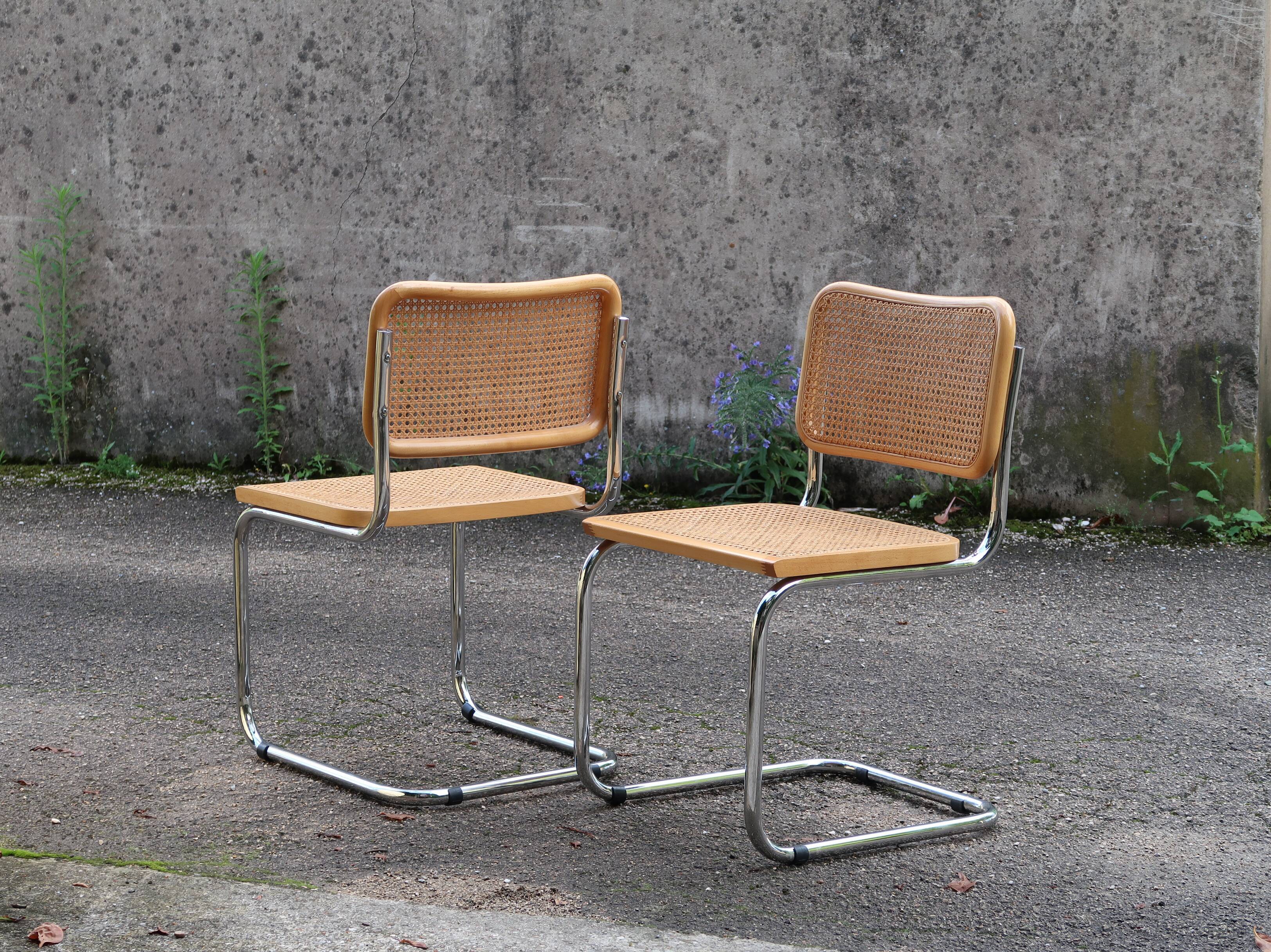 Paires de chaises B32 de Marcel Breuer