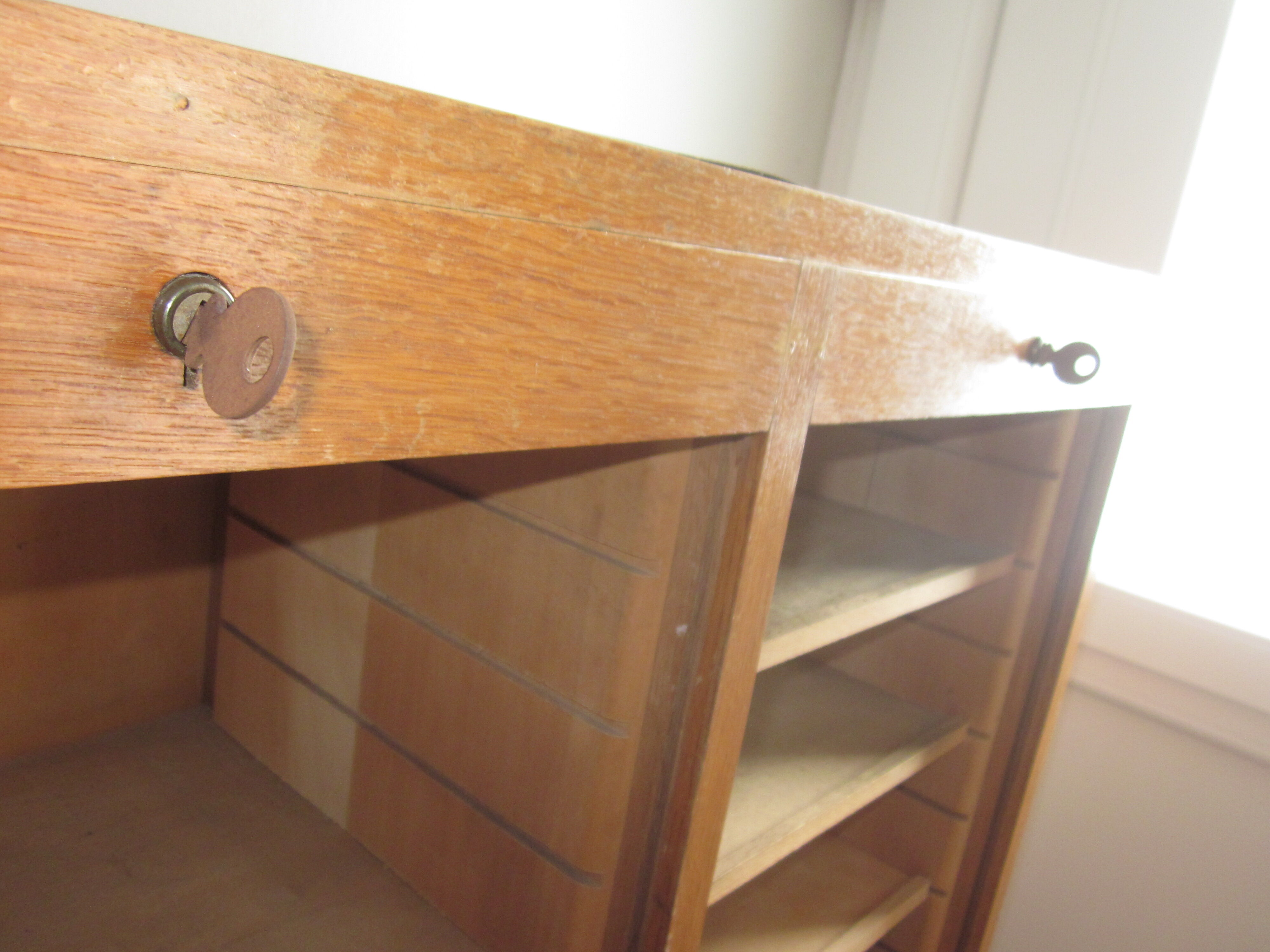 Double curtain binder from the 60s