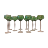 10 wine glasses