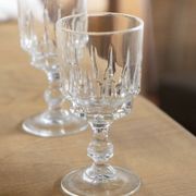Lot de 6 verres à pied en verre blanc ciselé « Manon »