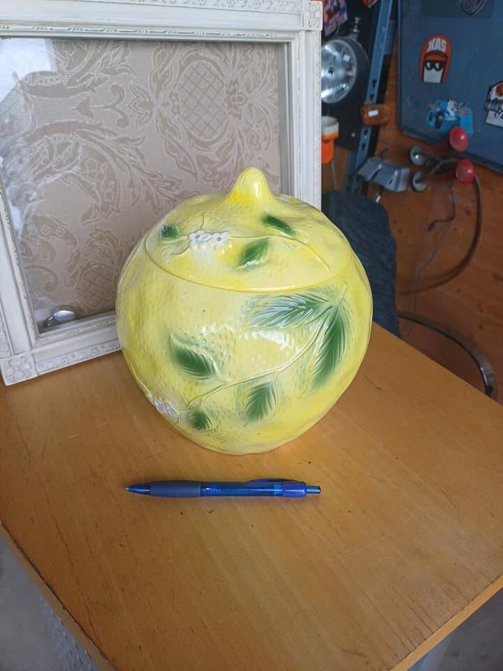 Vintage lemon candy box