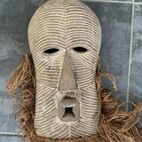 Masque africain de cérémonie