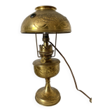 Lampe en laiton, ancienne lampe à pétrole parisienne