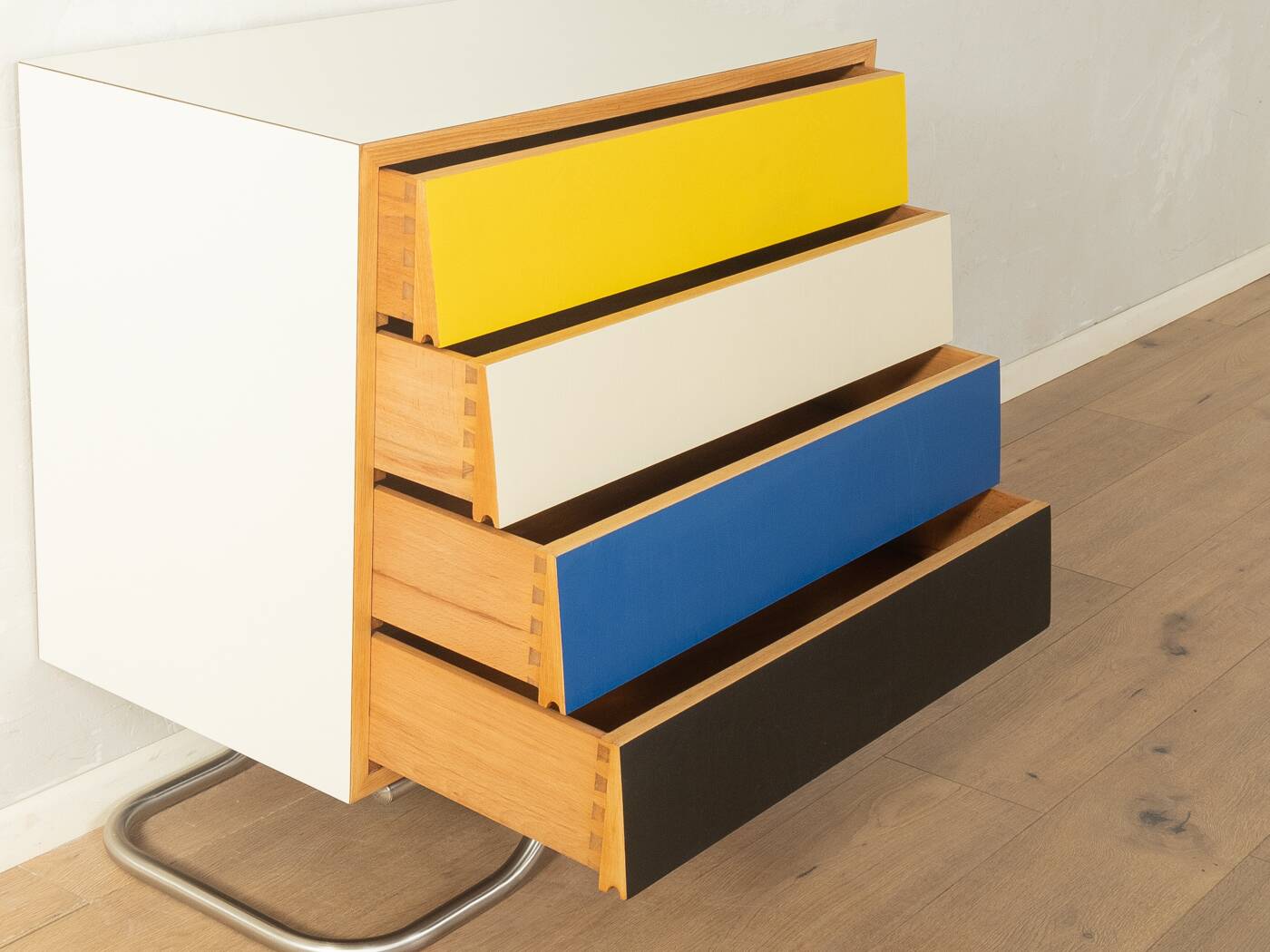 Oldenburger Möbelwerkstätten | Erich Stratmann chest of drawers