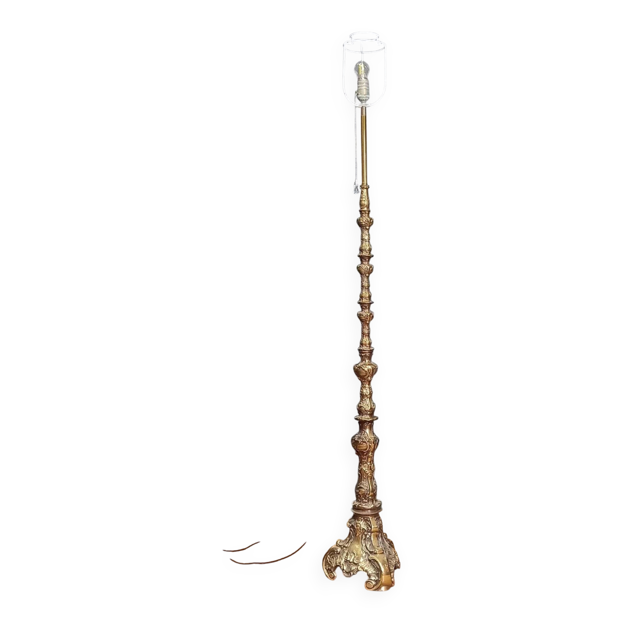 French Baroque standing bronze floor lamp