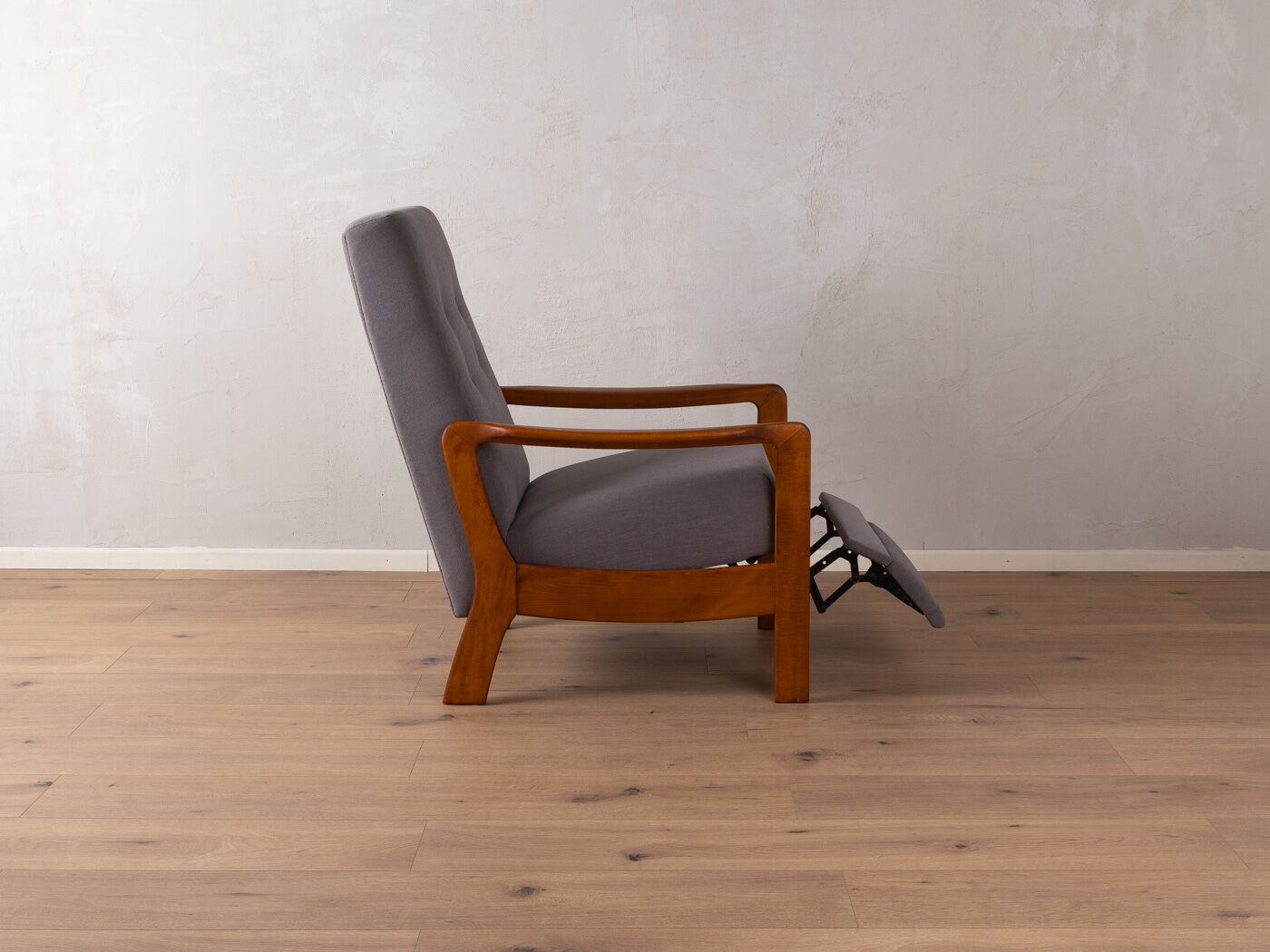 1960s Reclining-Armchair
