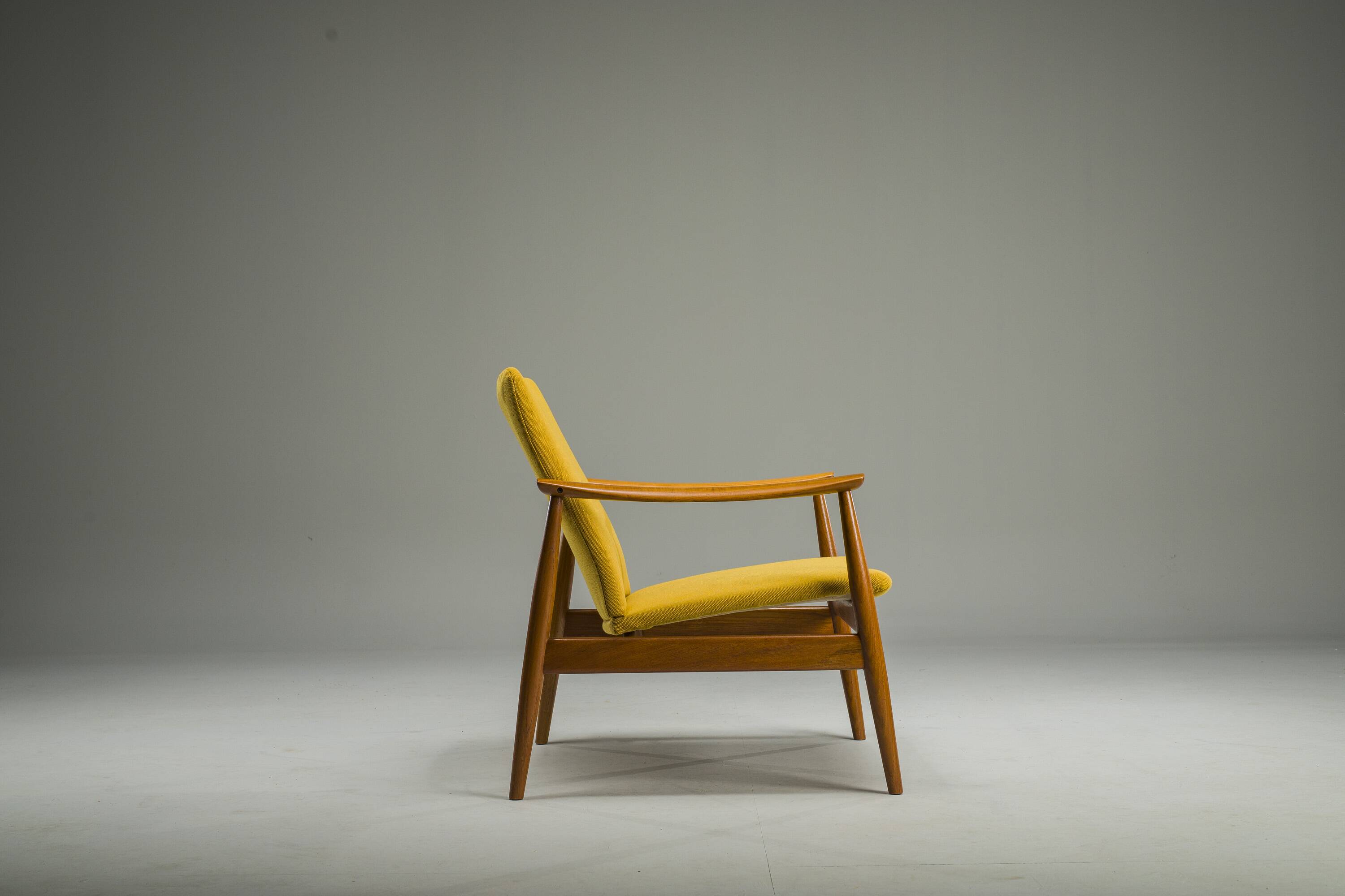 Mid-Century Danish Easy Chairs Model 138 by Finn Juhl for France & Søn, 19