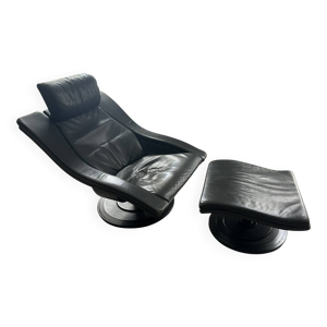 Fauteuil et ottoman “Move”