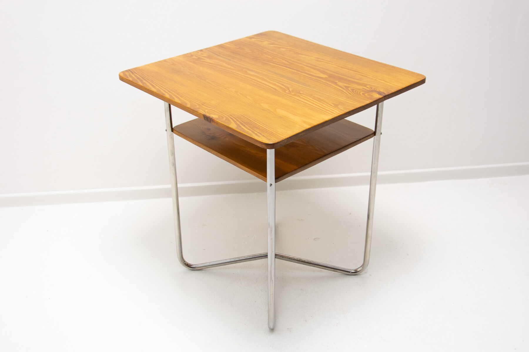 Table basse Bauhaus, Tchécoslovaquie, années 1930
