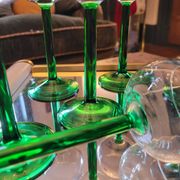 Verres d’Alsace à pied vert. Années 70
