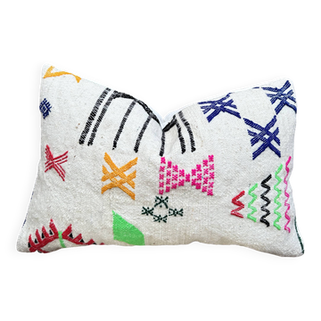 Housse de coussin artisanale marocaine en laine berbère