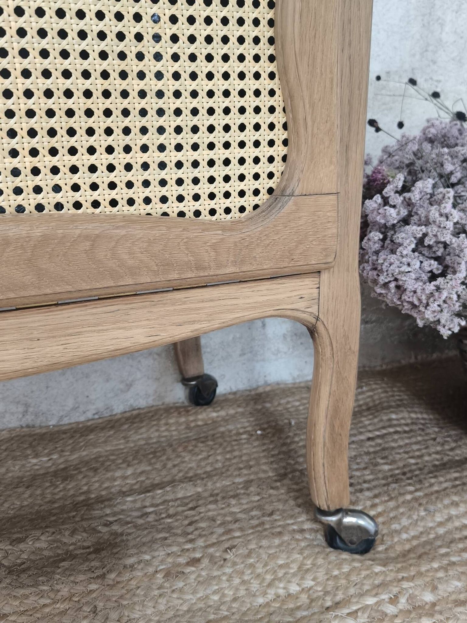 Meuble bar / Desserte en chêne & cannage naturel – Années 50
