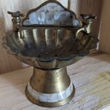 Brass and mother-of-pearl soap holder