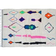 Colorful Berber carpet 207 x 128cm