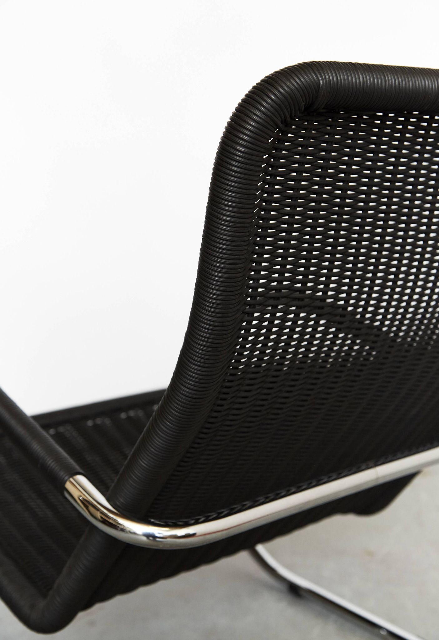 Anton Lorenz cantilever chair D35 & ottoman C35 for Tecta