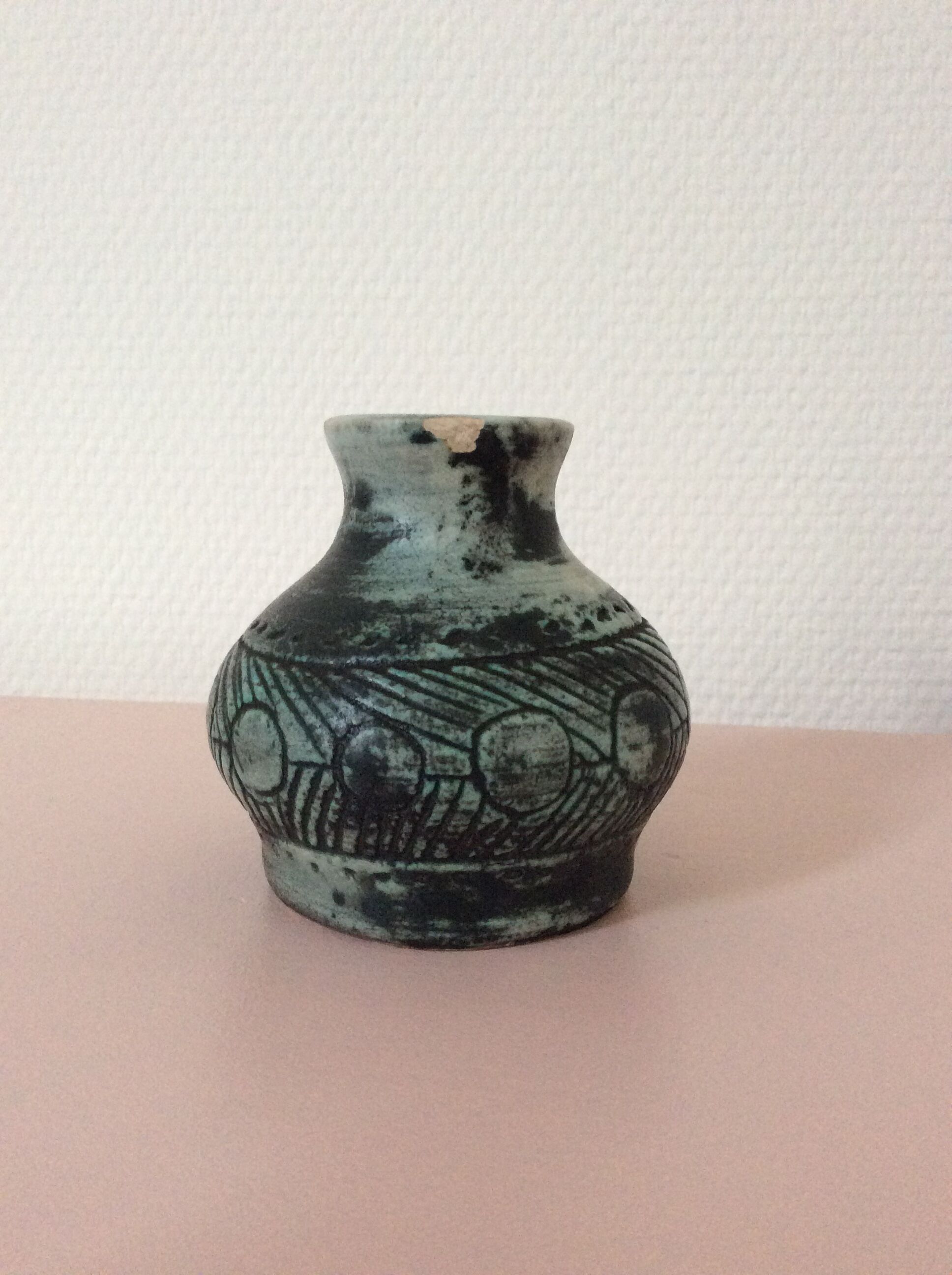 Vase ball Jacques Blin