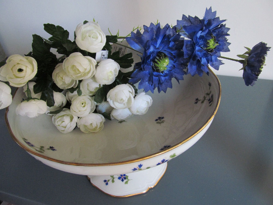 French antique porcelain fruit bowl by E. Bourgeois
