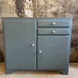 Parisian buffet storm color