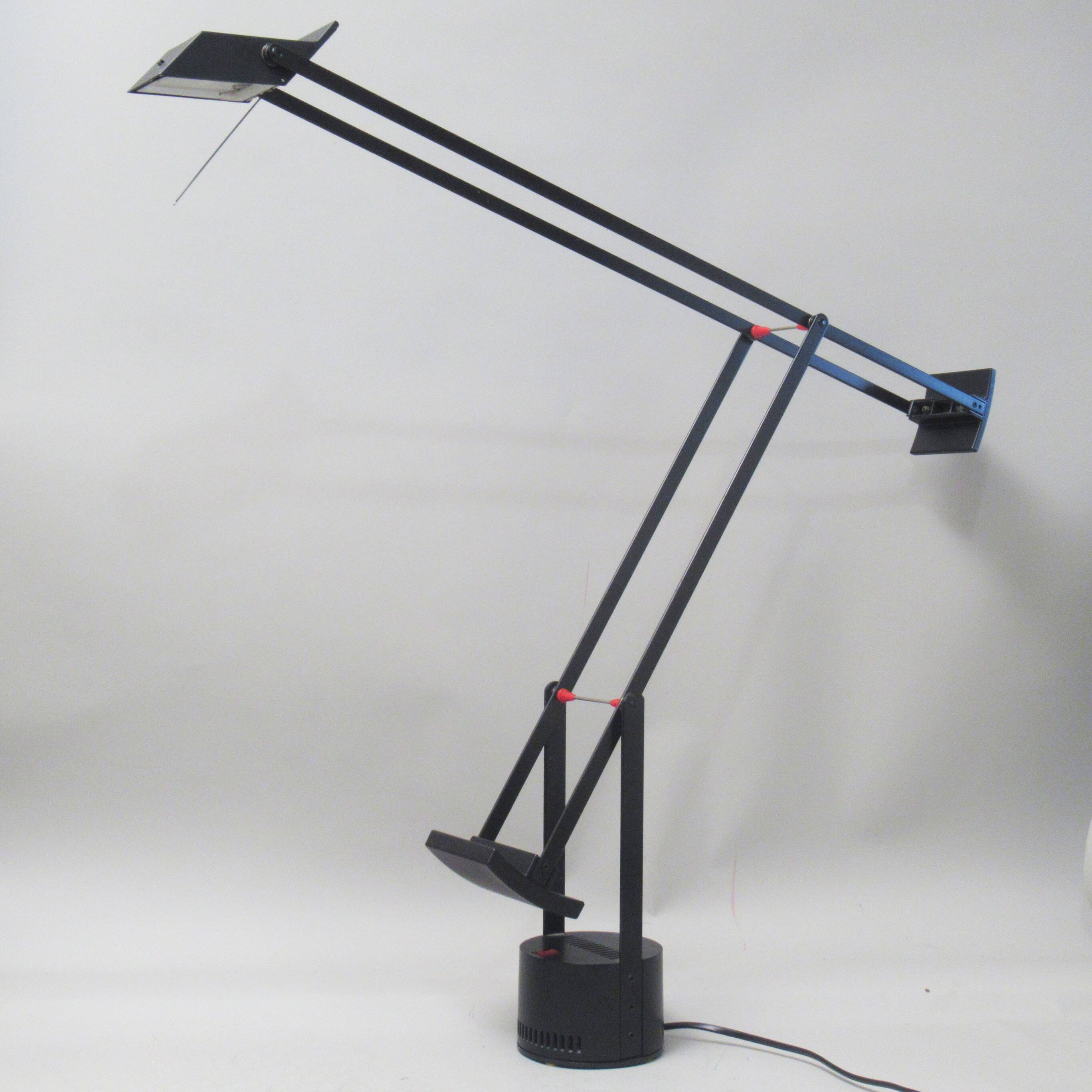 Tizio lamp Richard Sapper Artemide 1972