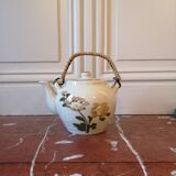 Chinese ceramic teapot with floral pattern, large capacity