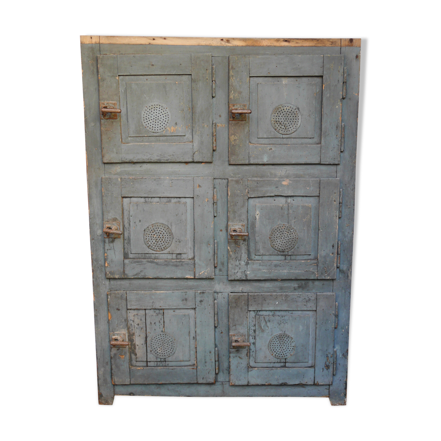 former wooden locker room gym 1900