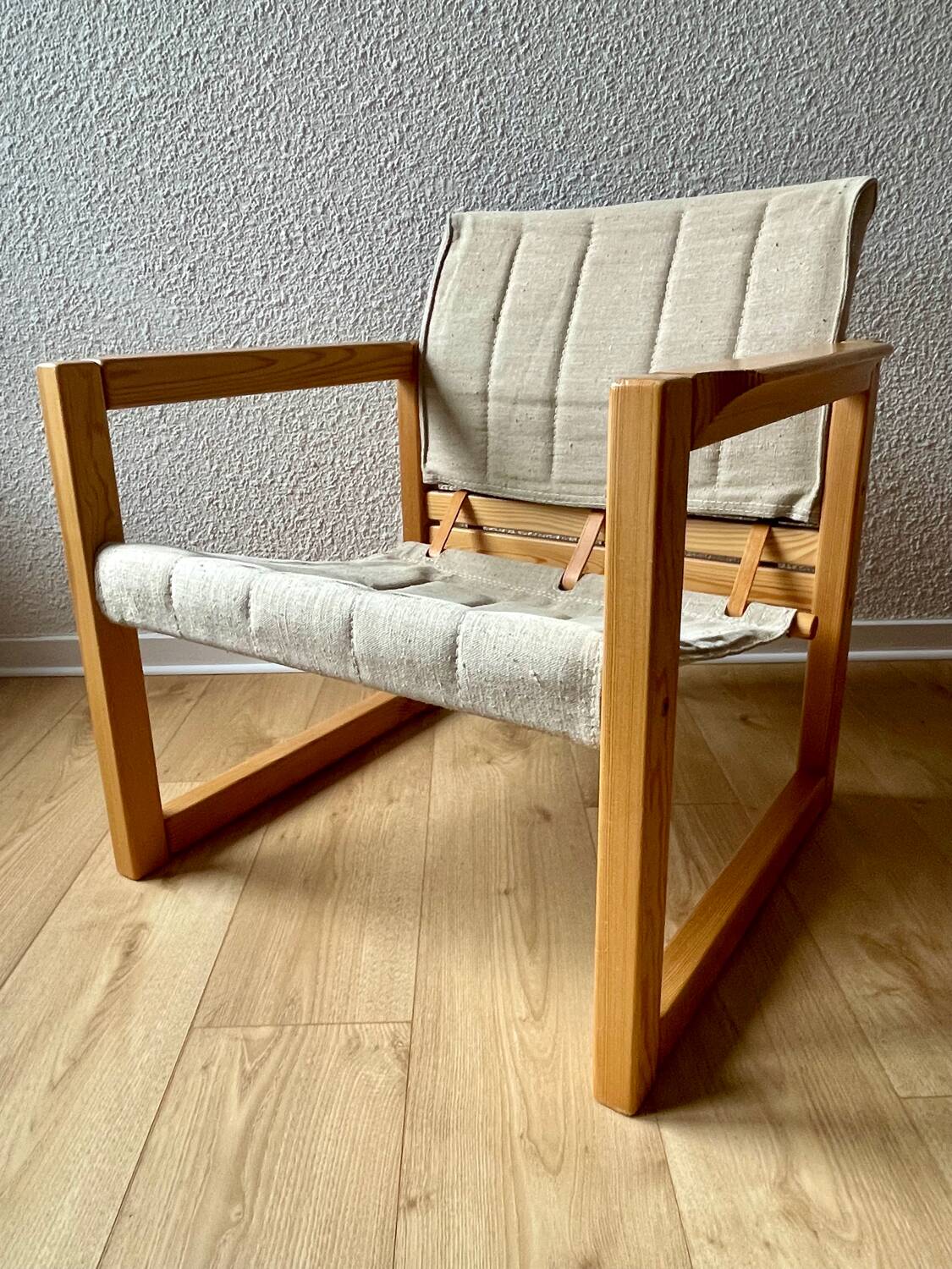 Iconic set of 2 safari armchairs by karin mobring and their coffee table – vintage ikea design in solid pine, vintage