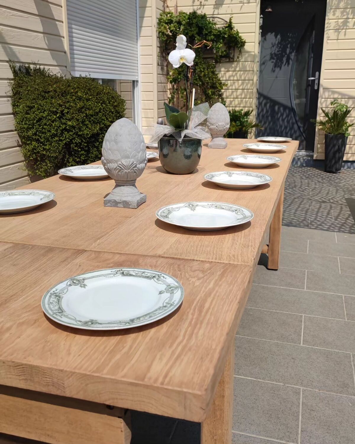 Solid oak farmhouse table