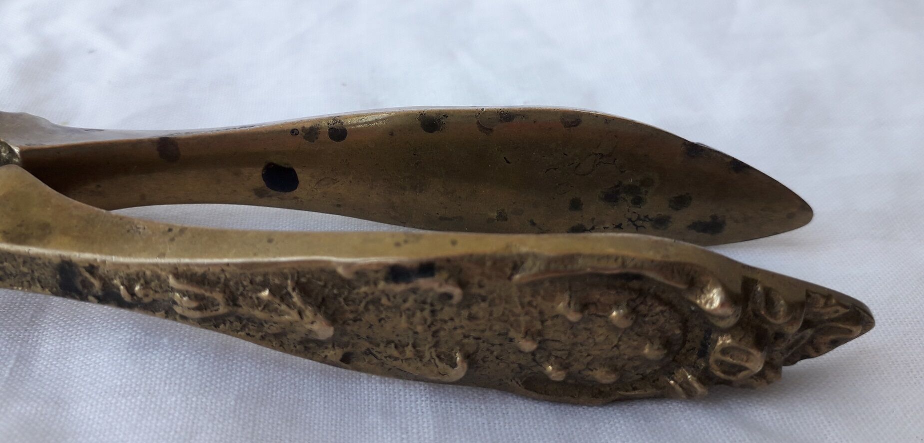 Casse noix bronze