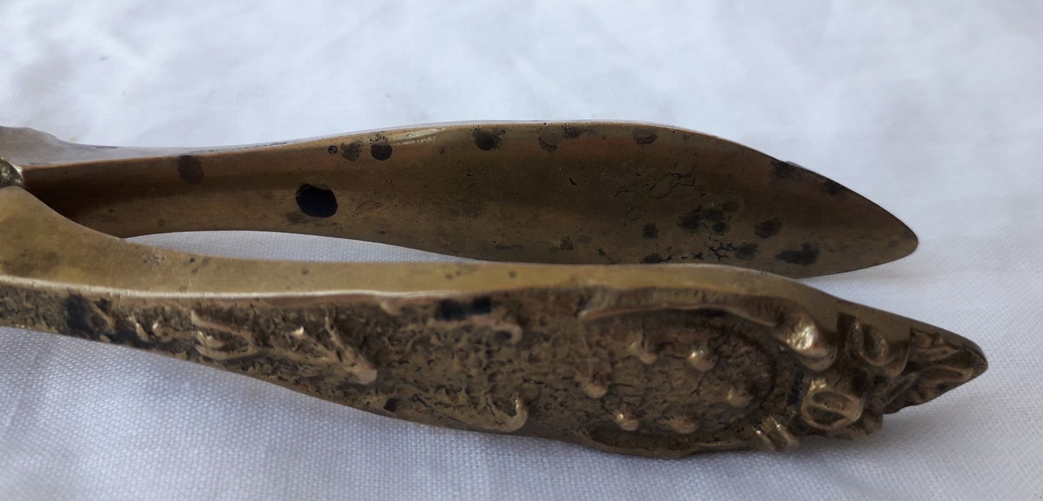 Casse noix bronze