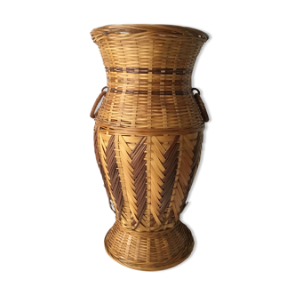 Bi-colored woven wicker vase