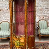 Curved showcase in marquetry Louis XV style