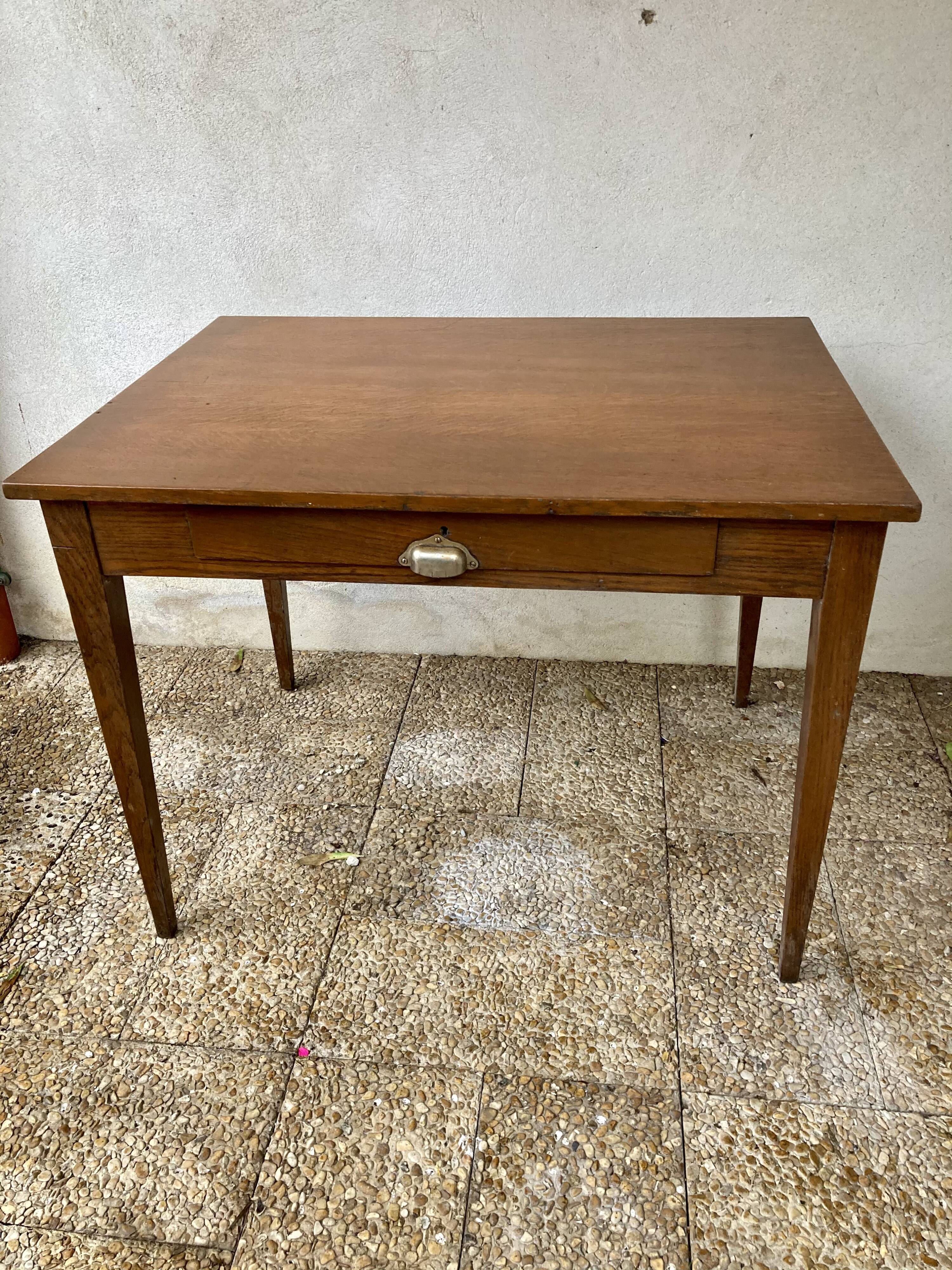 Square-foot table with drawer