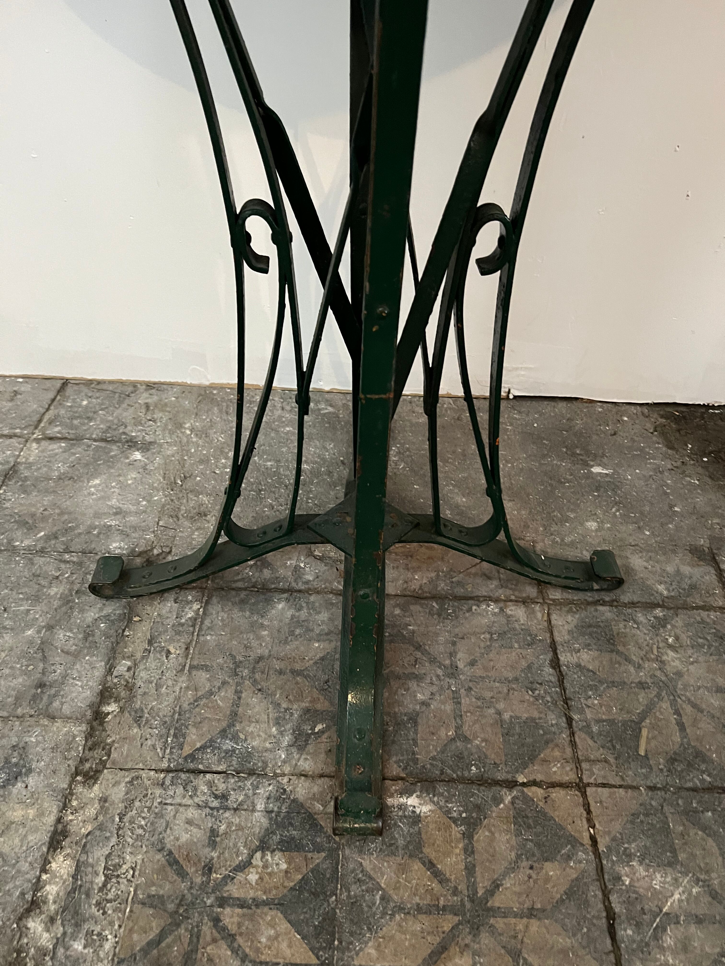 Garden table, wrought iron outdoor pedestal table