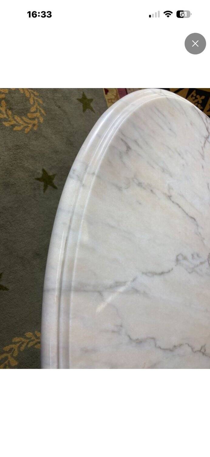 Oval coffee table in Carrara marble – Italian design from the 1970s