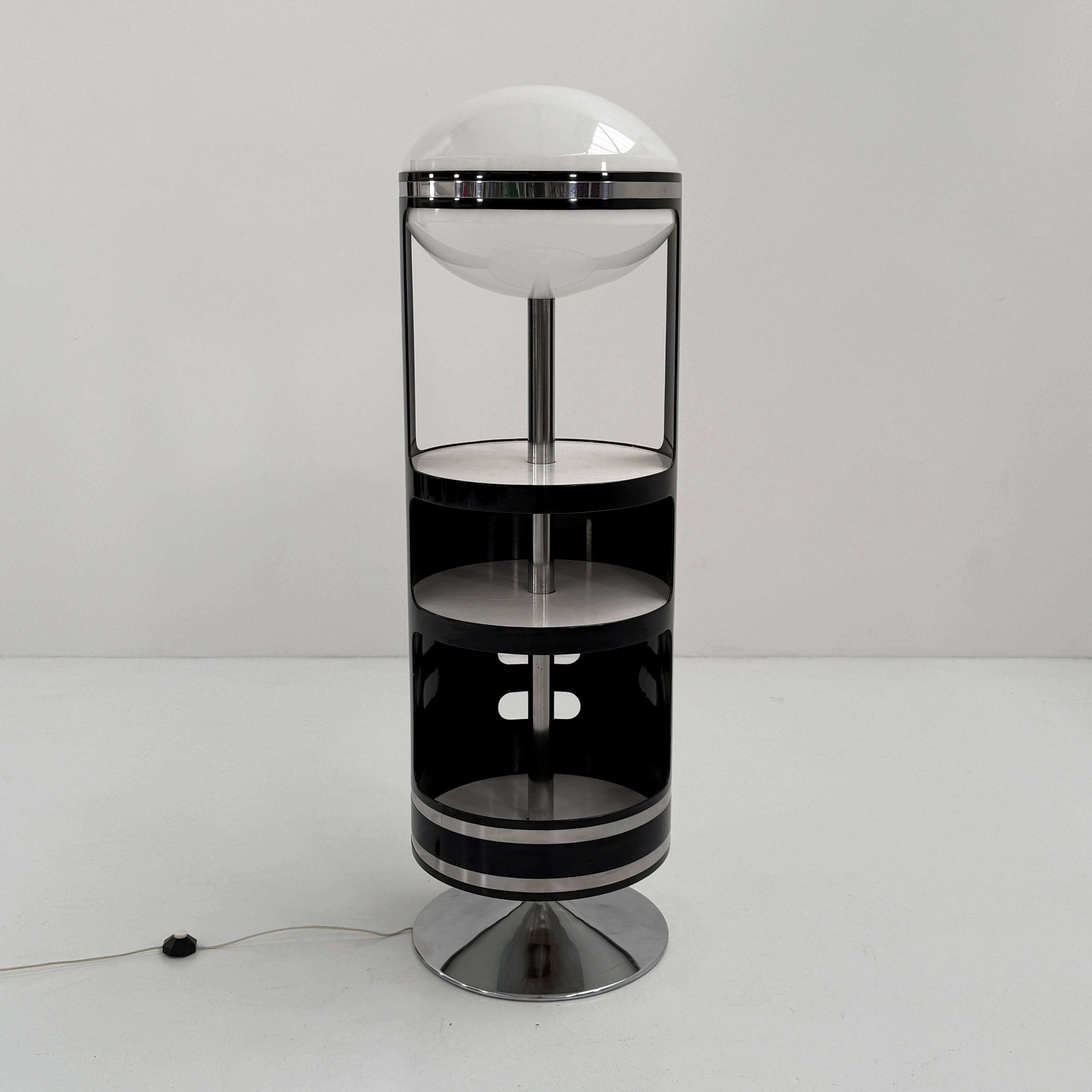 Bar Cabinet Pivotant avec Lampe Intégrée, 1960