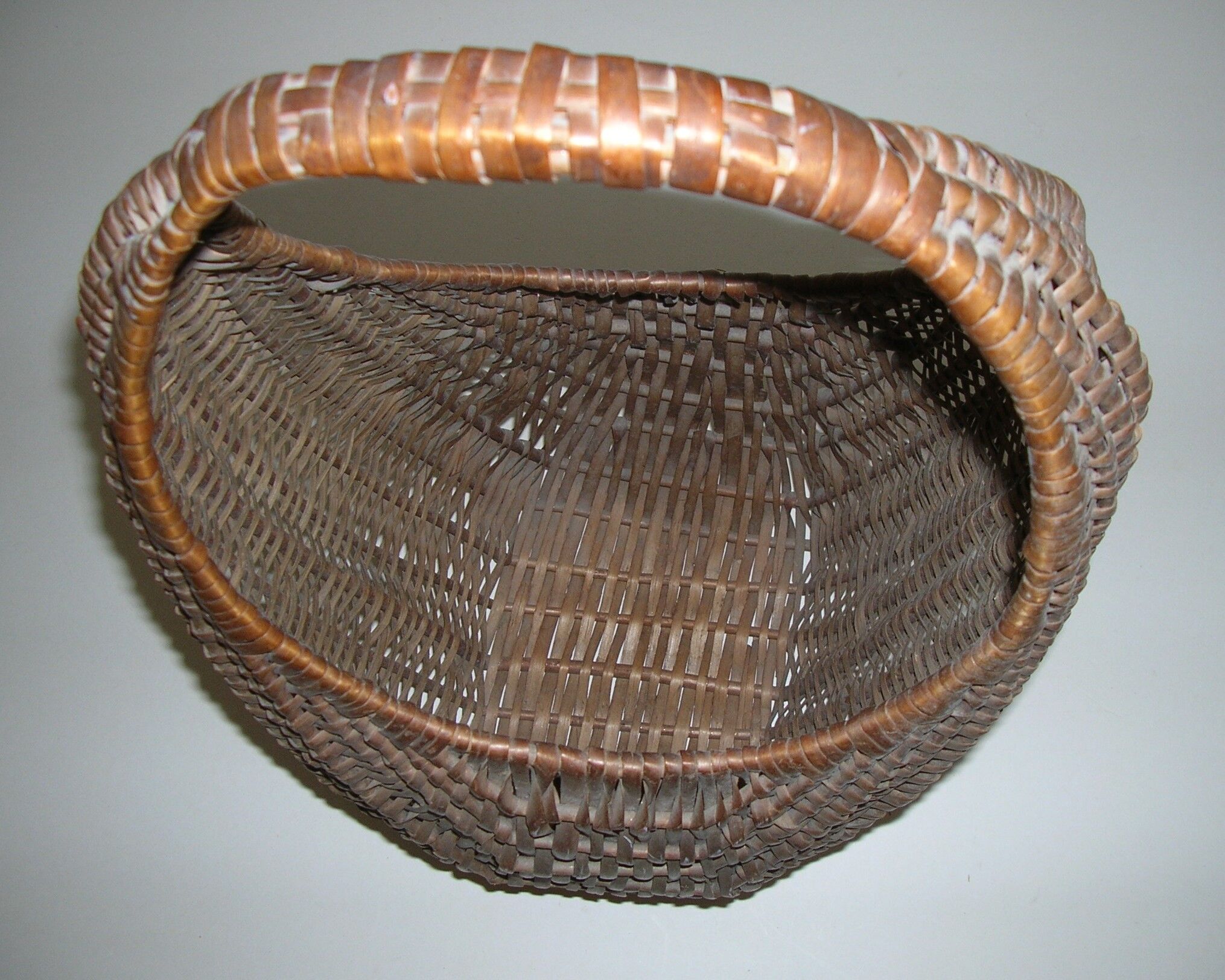 Vintage wicker basket, original format