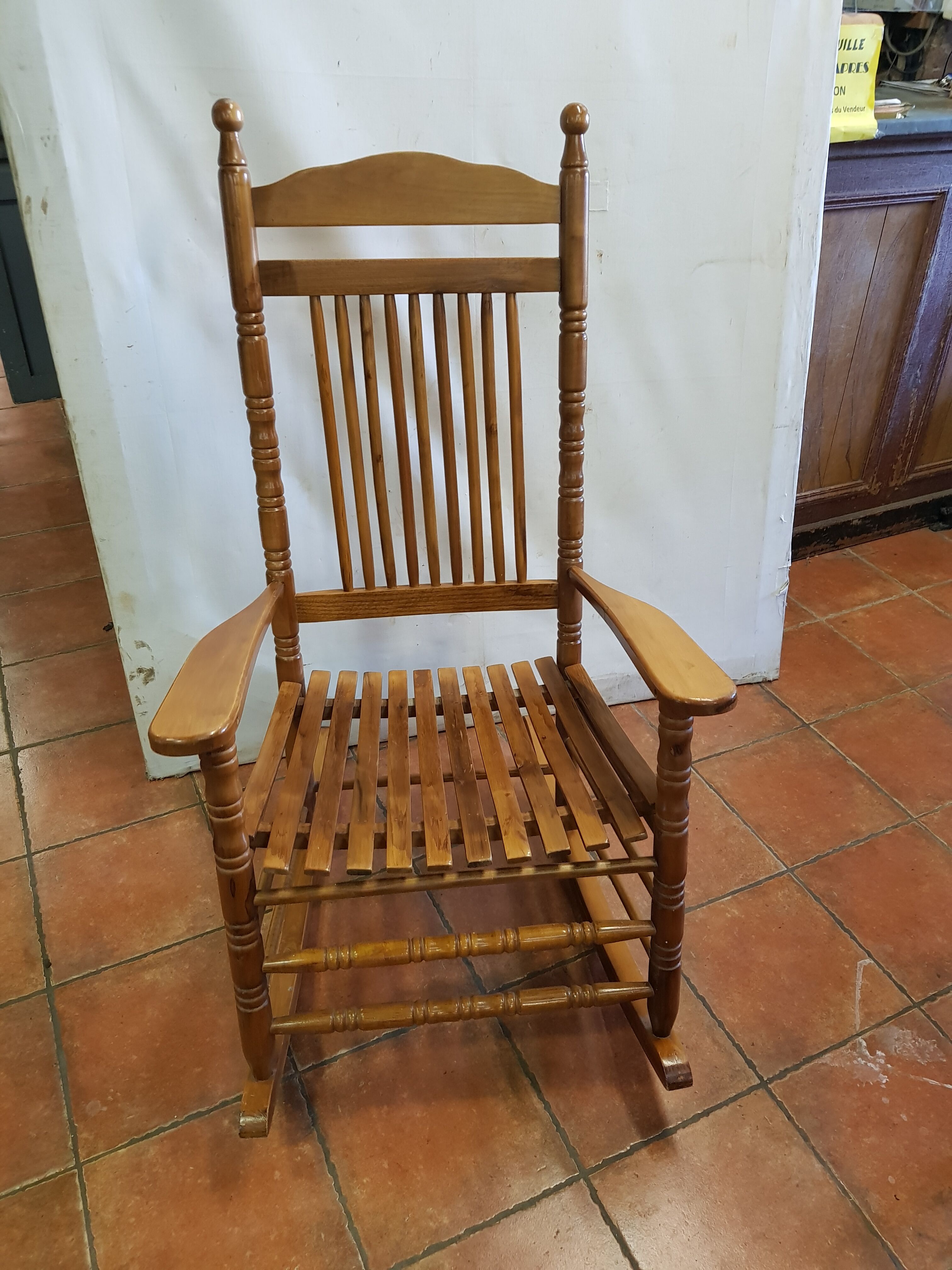 Rocking solid wooden flesh