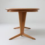 Italian design oak dining table - 1970s