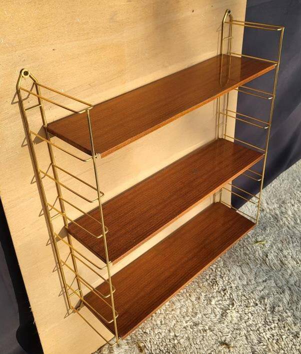 Tomado style string gold metal shelves