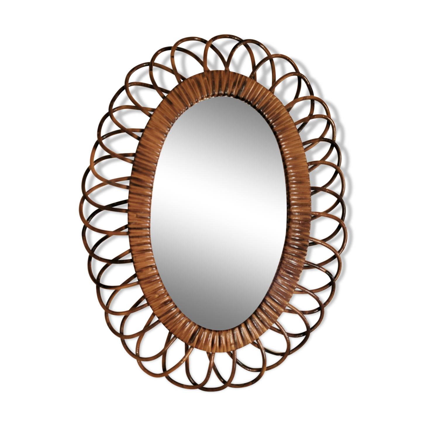 Oval rattan mirror 51 x 40 cm